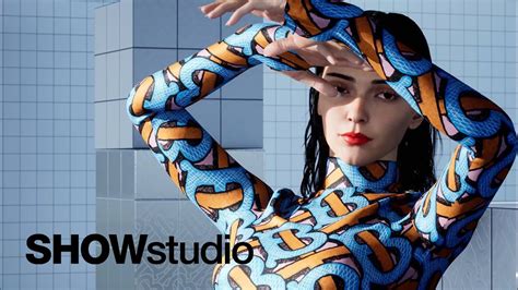 Turning Kendall Jenner into a CGI avatar for Burberry’s 